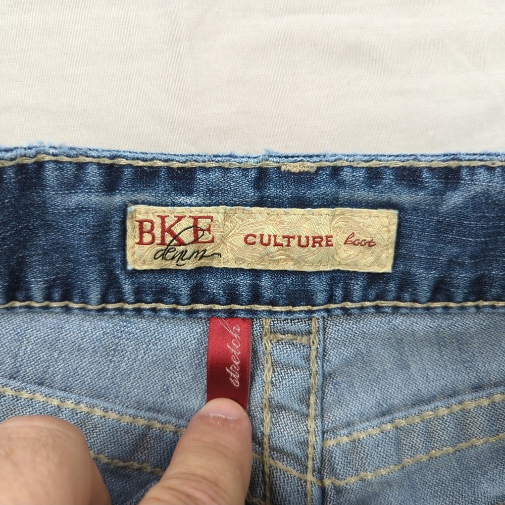 BKE Jeans Womens 28 Blue Culture Boot Cut Stretch Western Cowgirl Casual - Picture 9 of 15